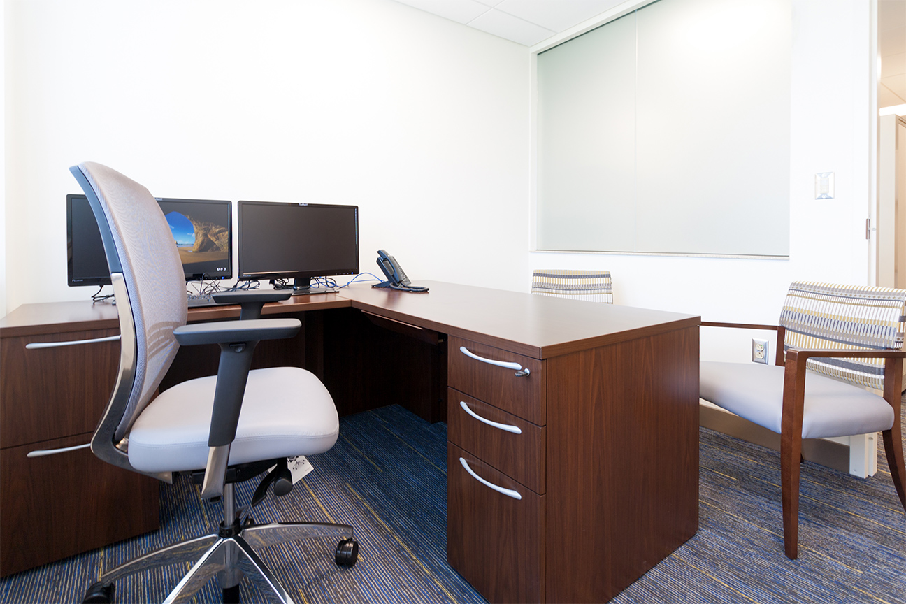 Office Desk / Corner Pedestals / Side Chairs